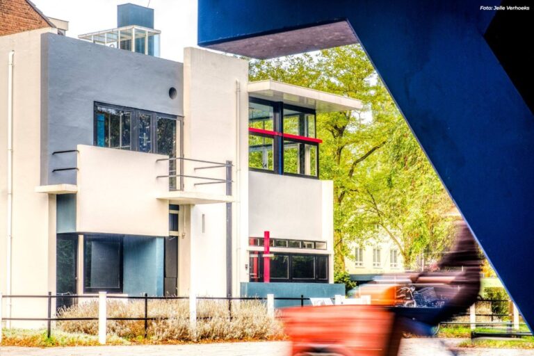 Werelderfgoedederen in Nederland: Rietveld-Schröderhuis.