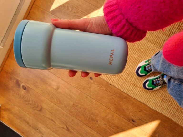 Zero waste tip: goede koffiebeker voor onderweg.