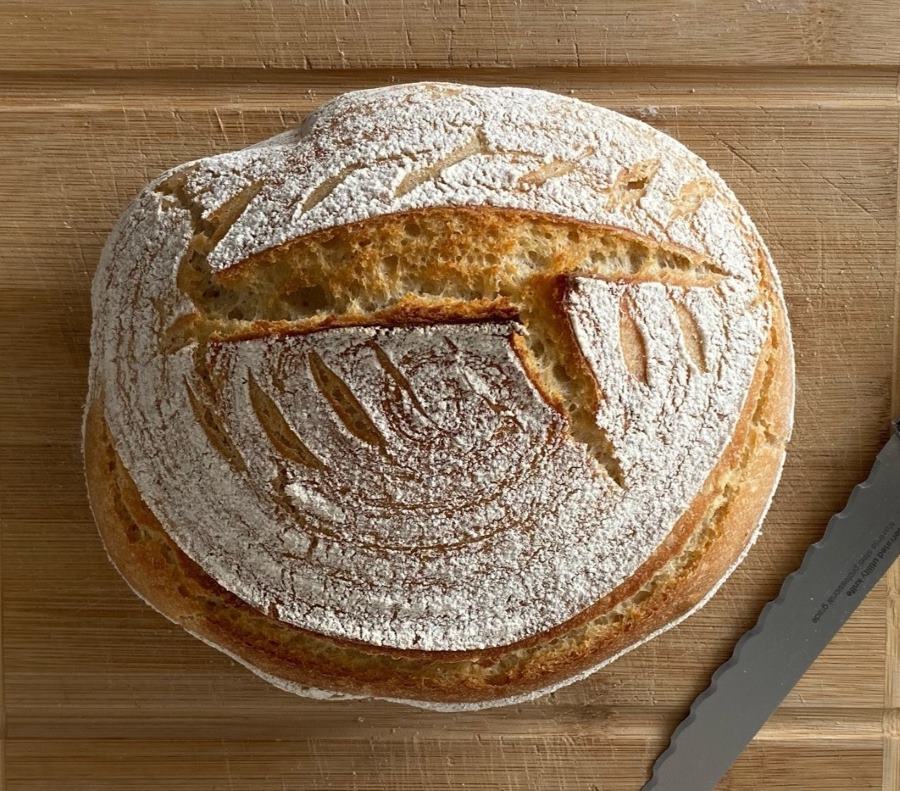 Zelf speltzuurdesembrood maken