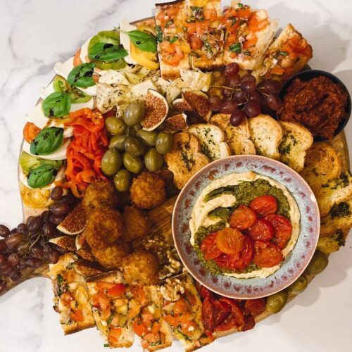 Vegan Italiaanse borrelplank.