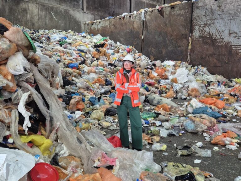 PMD-afval stoorzenders.