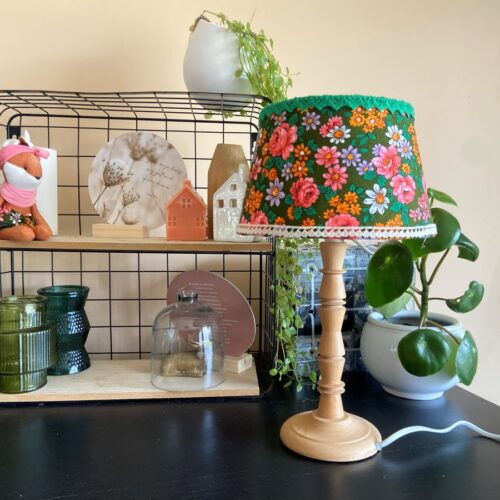DIY: oude lampenkap bekleden.