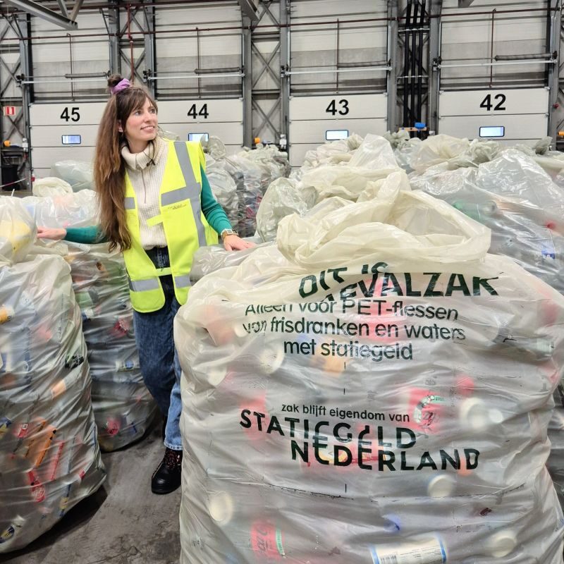 Sustainable reporter.