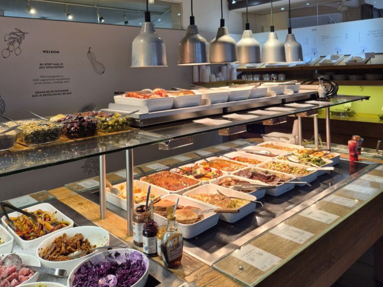 Vegetarian buffet restaurant Rotterdam and Amsterdam: Spirit.